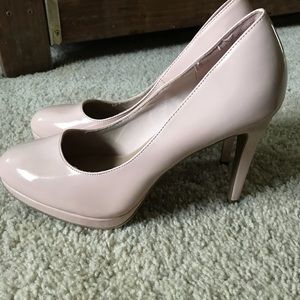 Fioni blush pink patent leather heels